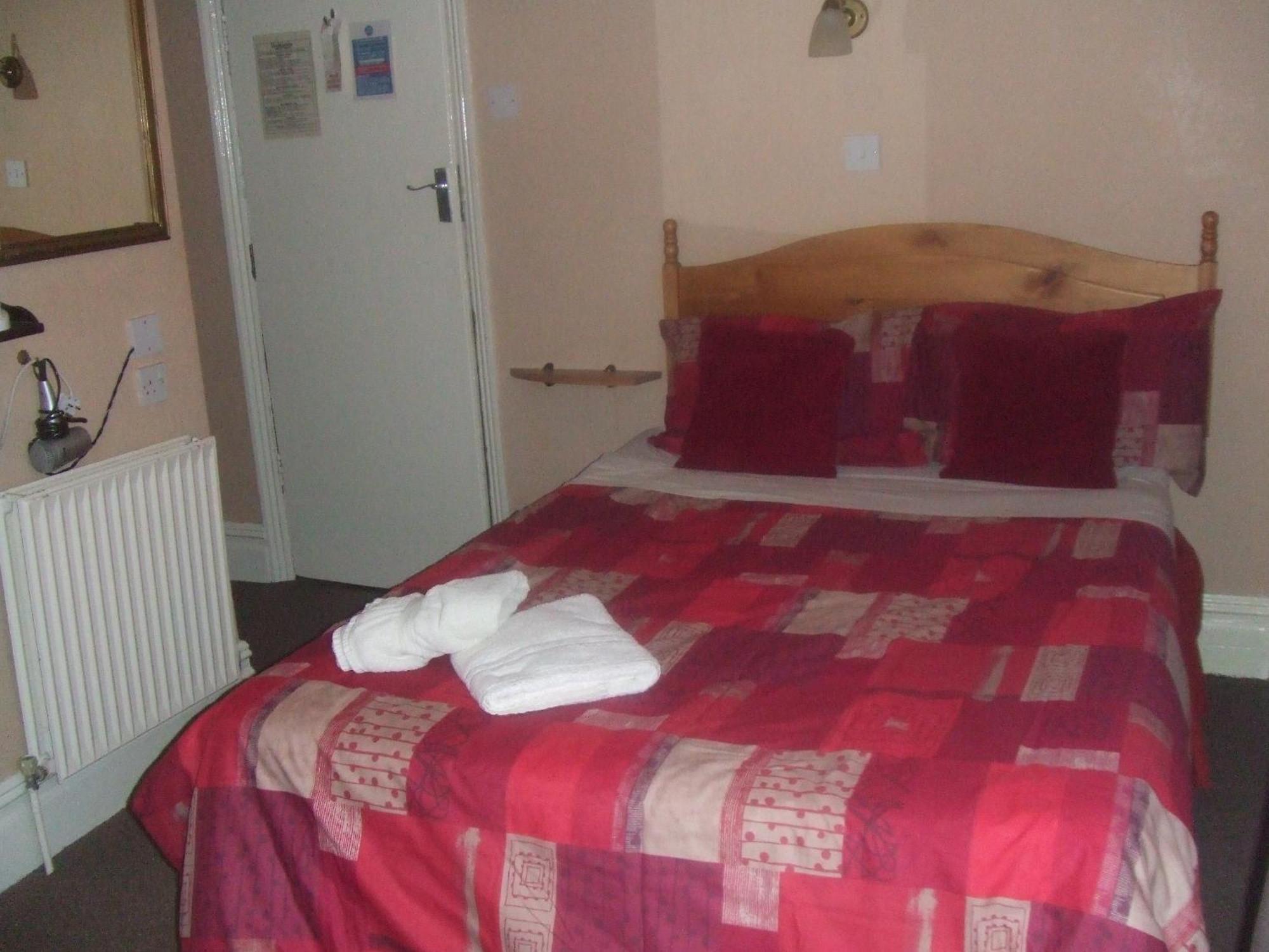 Boltonia Hotel Blackpool Bagian luar foto