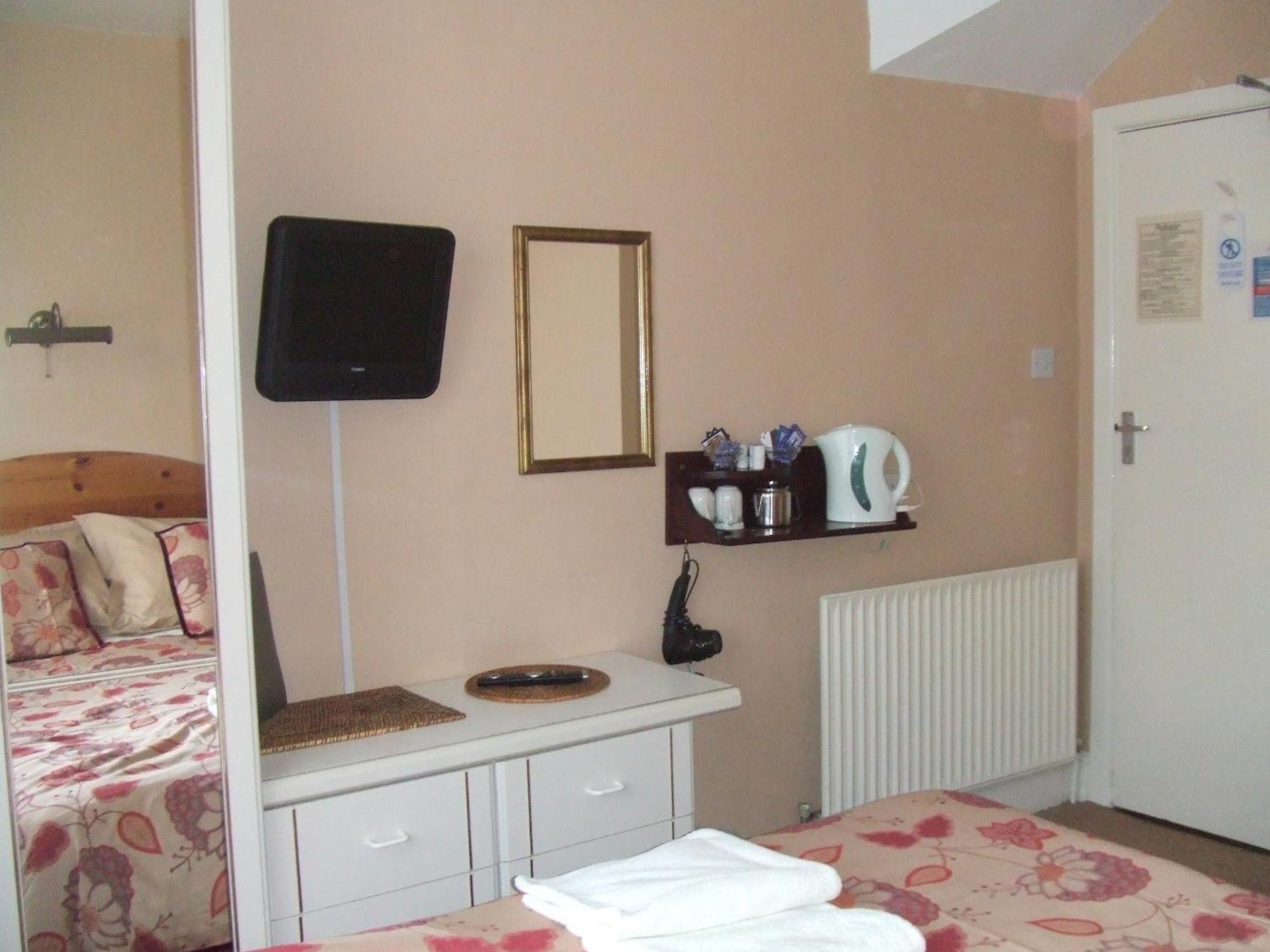 Boltonia Hotel Blackpool Bagian luar foto