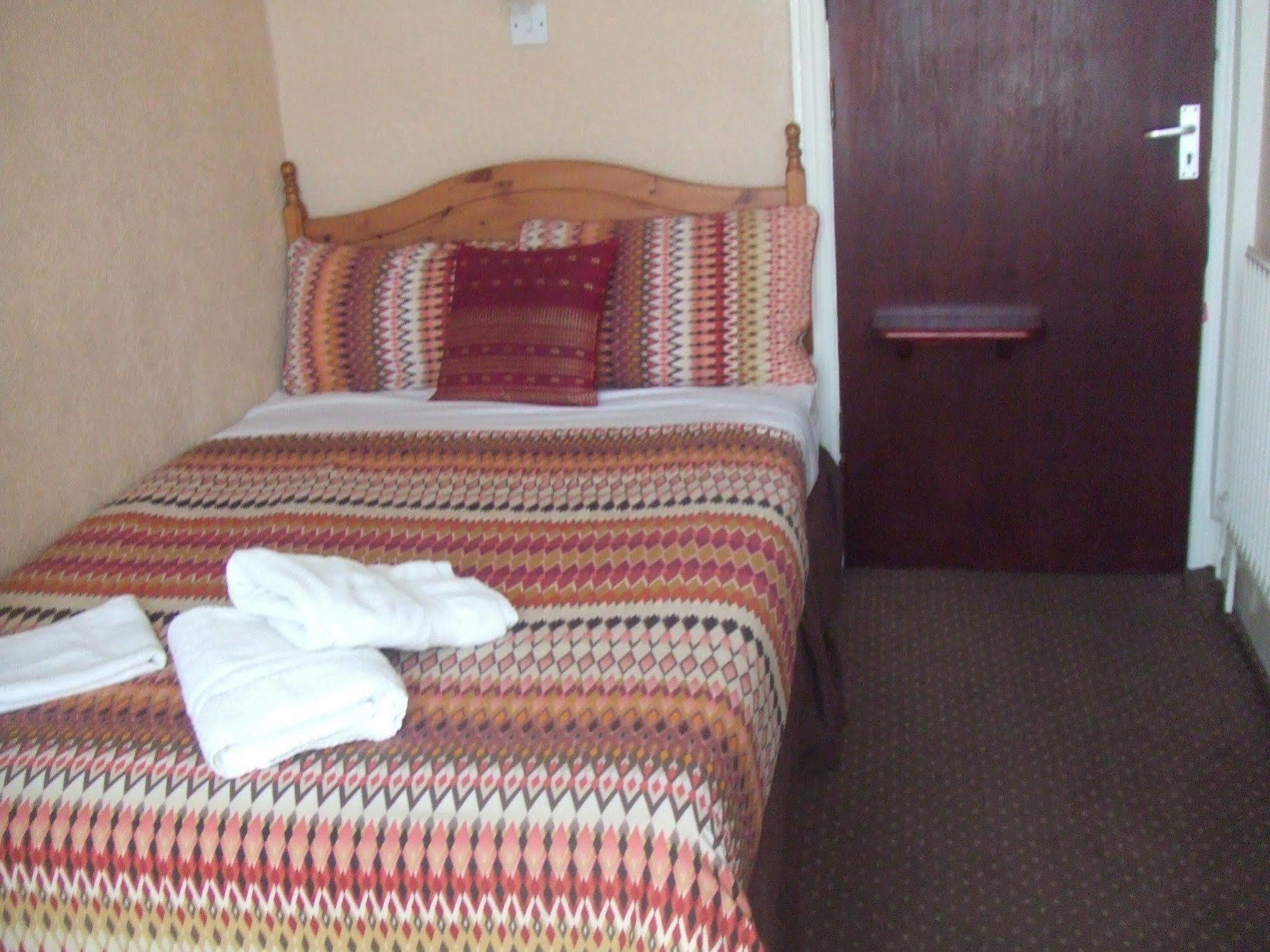 Boltonia Hotel Blackpool Bagian luar foto